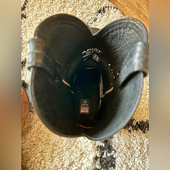 ๐๐๐๐๐ ๐๐๐ง๐ฌ ๐๐ซ๐๐ง๐ ๐๐๐๐จ๐ฎ๐ง๐ ๐๐๐ฌ๐ญ๐๐ซ๐ง ๐๐จ๐จ๐ญ - Picture 6 of 6